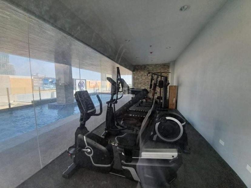 Sunvida Condo Across Sm City Cebu W/ Wifi And View Екстер'єр фото